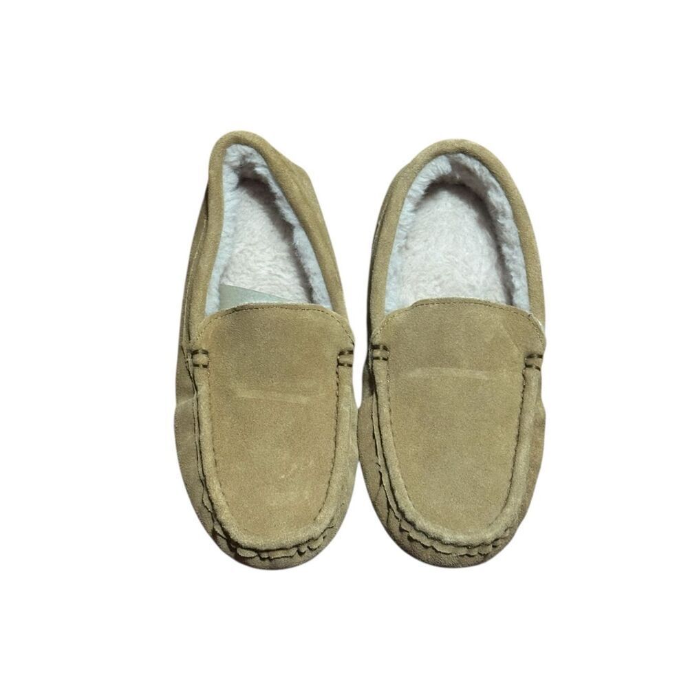 NEW WITHOUT TAGS Very Nice MEN PACAS SLIDE ON SLIPPERS size 8 NO TAGS